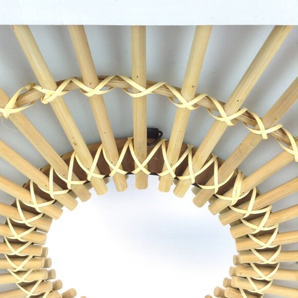 Rattan Sunburst Mirror New in Box 40cm x 2cm Boho Decor - Picture 3 of 16